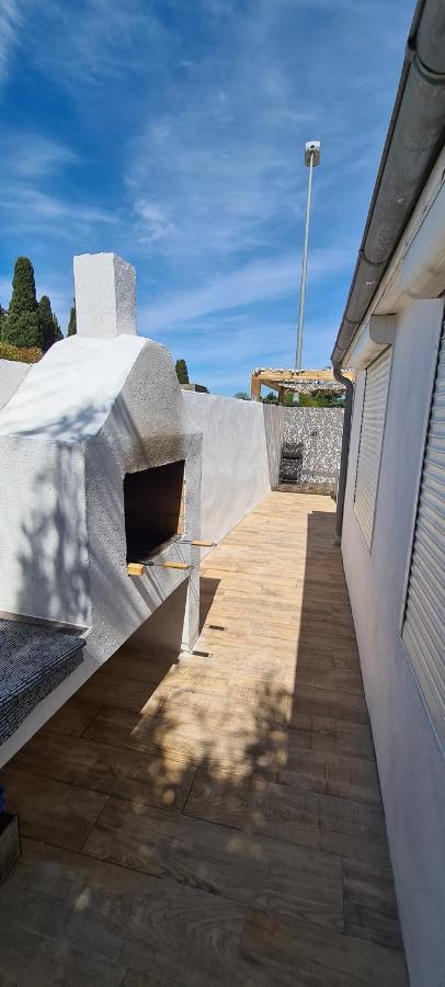 Charmante Maison Perolienne Pérols Exteriör bild
